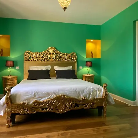 Bed & Breakfast Chateau D'argentonesse