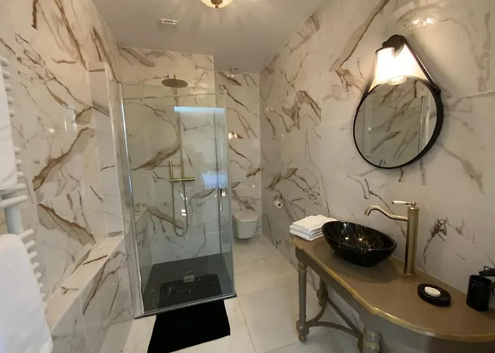 Bed and breakfast Chateau D'argentonesse